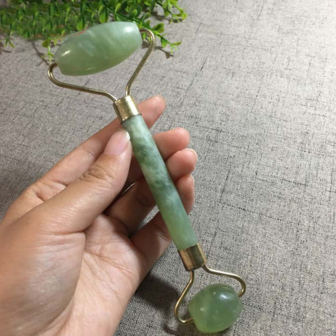 jade roller