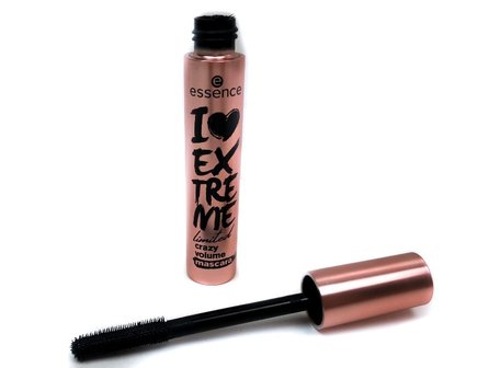 Essence mascara i hartje extreme crazy volume mascara