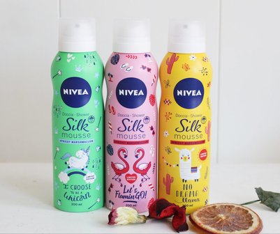 Nivea douche foam apricot marshmallow - Flamingo