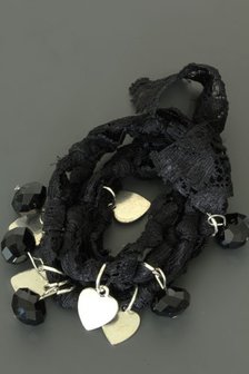 Zwart kanten armbanden set met bedels