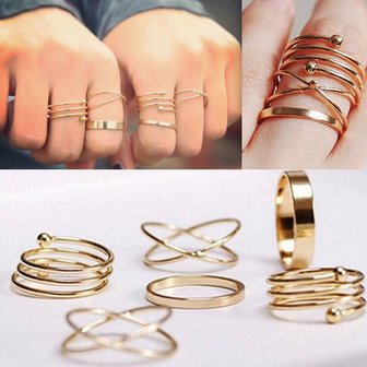 Ringen set 6 delig goudkleurig