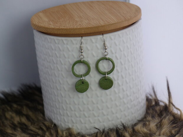 Handmade oorbellen - Designer green