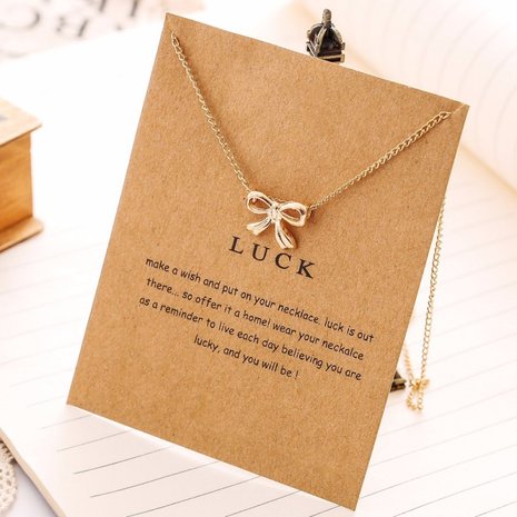 Giftcard met ketting "Luck"