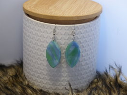 Handmade ovalen oorbellen - mix blauw groen